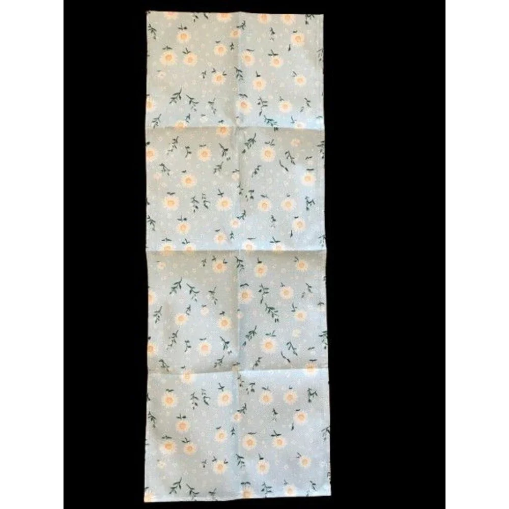Table Runner 13x72in Woven Polyester Daisies Floral Spring Summer